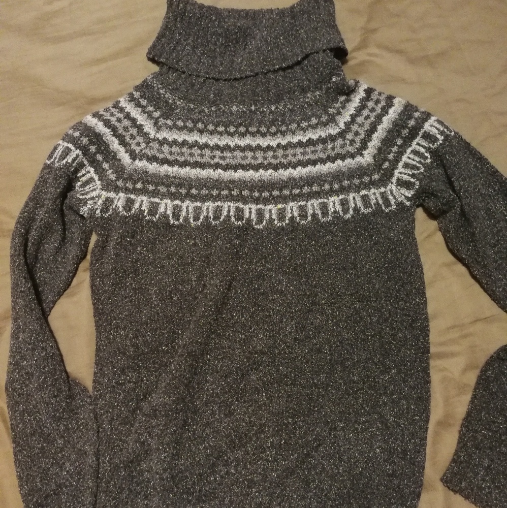 New with tag Columbia sweater